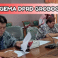 Anggota Komisi B DPRD Grobogan Sukanto (kiri) saat mengikuti rapat di Paripurna II. (dok/mediasapujagad.com)