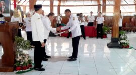 Penyerahan DPA Satuan Kerja Perangkat Daerah (SKPD) dilakukan oleh Wakil Bupati Grobogan Sugeng Prasetyo di Aula Pendopo Pemerintah Kabupaten Grobogan dan diikuti seluruh kepala perangkat daerah. (mediaspujagad.com/dok)